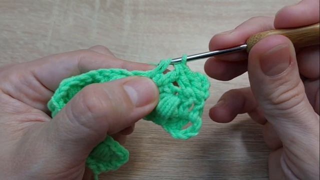 КРАСОТА из ПЫШНЫХ СТОЛБИКОВ! Крючок для НАЧИНАЮЩИХ. Урок 113. смотреть онлайн