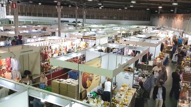 Православная ярмарка в Сокольниках смотреть онлайн