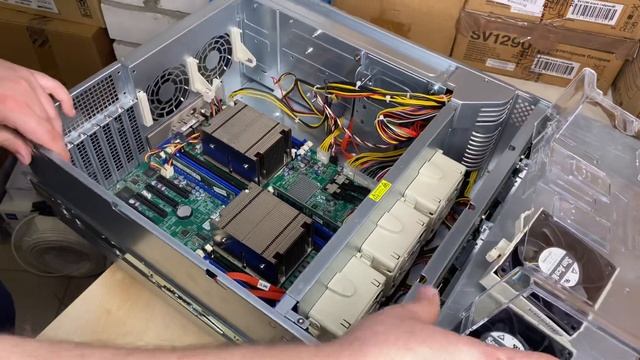 4U ETegro Hyperion RS470 G4 / Aquarius Server T50 D36 - X9DRD-7LN4F-JBOD 2609v2 2шт/16Гб/4U/24 смотреть онлайн