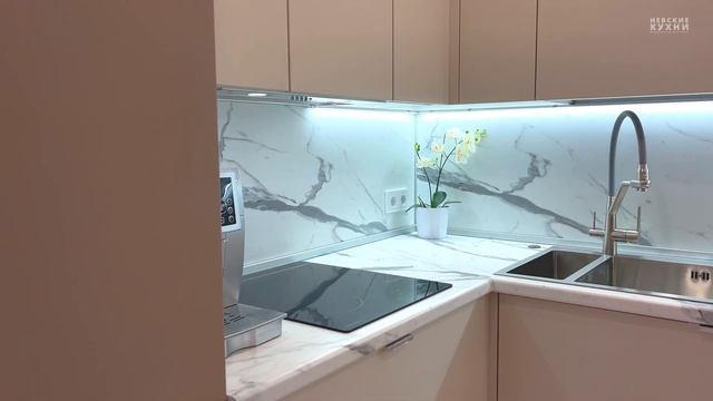 Видеообзор угловой кухни Гармония смотреть онлайн