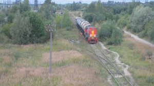 Бывшая станция Запсковье. Тепловоз ТЭМ2УМТ-521 за манев?