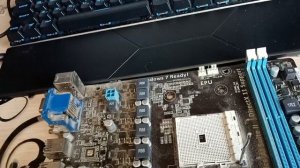 Установка процессоров  AMD в Сокет