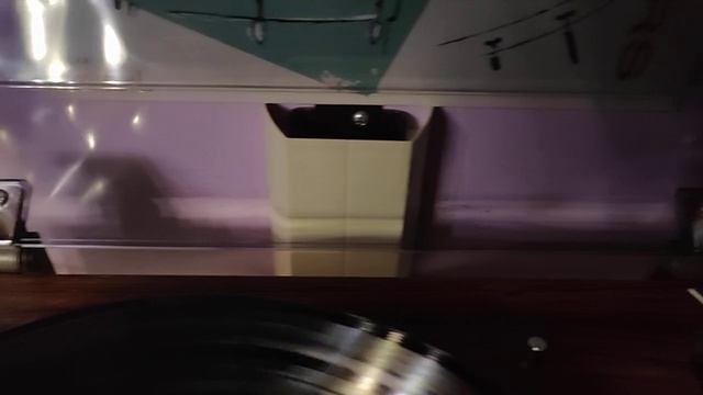 П-ль винила Pioneer PL-1200(16) + Pioneer PC-330.  JAZZ