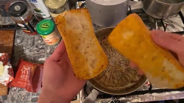 Готовим бургер сомной)