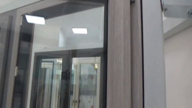 REHAU Synego в ламінації Woodec