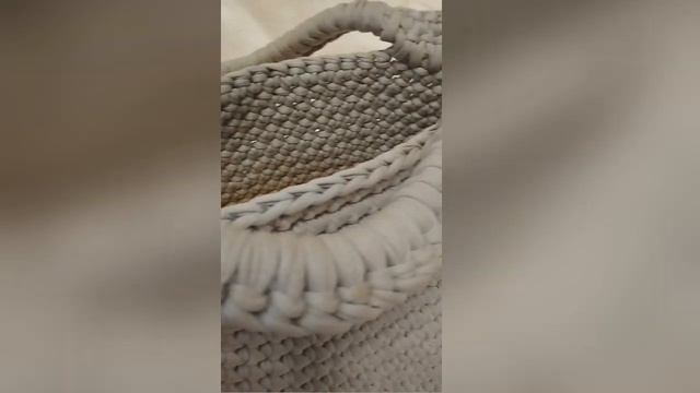 Сумка Тоут из трикотажной пряжи Biskvit по мастер классу Behet Handmade.