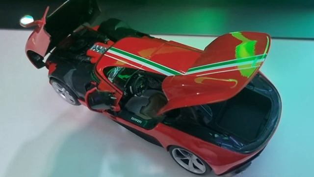Ferrari Monza SP1 от Bburago 1/18
