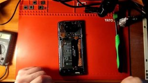 Poco X3 Pro не включается не заряжается