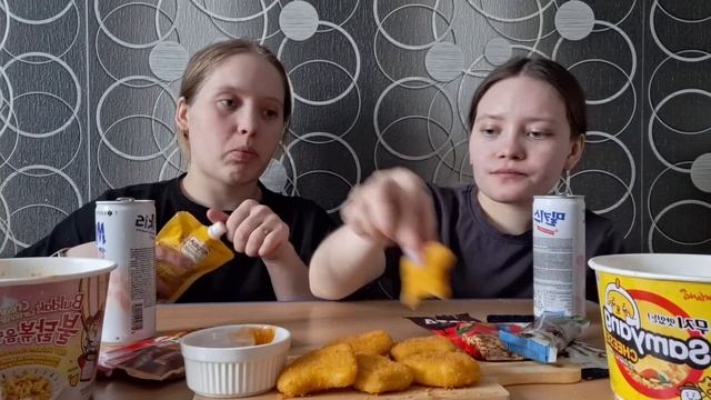 МУКБАНГ| Корейская лапша 🍜 Различные сладкие вкусняш