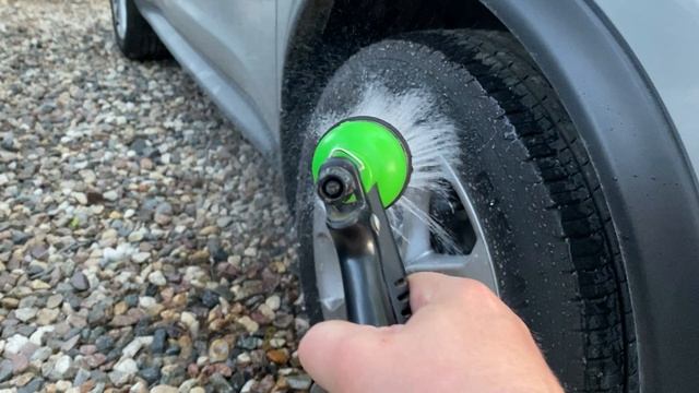 Справа DarkSide, нанесенный месяц назад, слева BlackOut, нанесенный три дня назад. смотреть онлайн