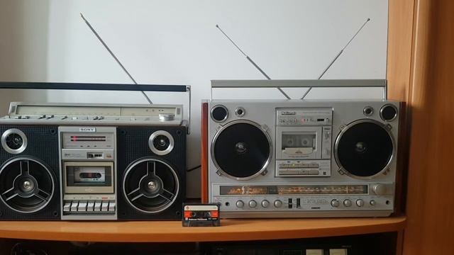 ЗВУК сравнение SONY CFS-V8 и NATIONAL PANASONIC RX-7000 смотреть онлайн
