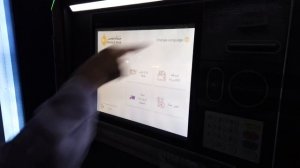 Как обменять доллары в банкомате на фунты #египет #путешествия