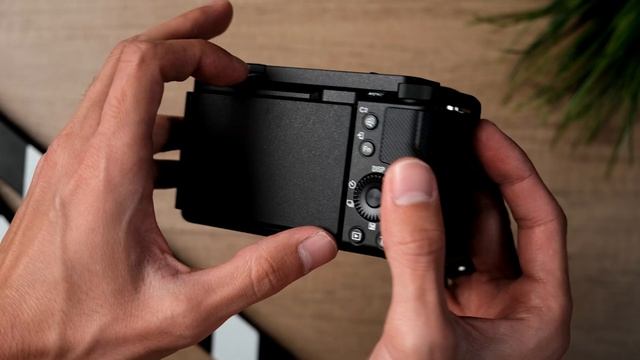 Обзор Sony ZV-E1 в 2025 году смотреть онлайн