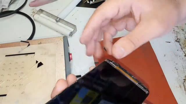 Lg k10 2016 ekranini oynasini almashtirish. Замена стекло lg k10 2016. смотреть онлайн