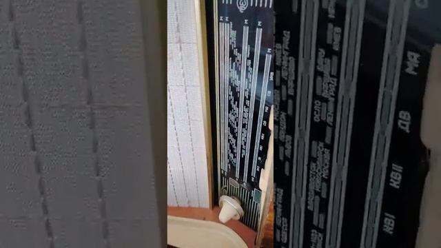 Радиоприёмник Латвия. Почти рабочий смотреть онлайн