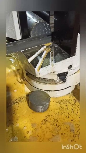 Со смазкой износ инструмента меньше смотреть онлайн