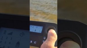 Прикормочный кораблик ZV6-GPS инструкция по управлению пультом.