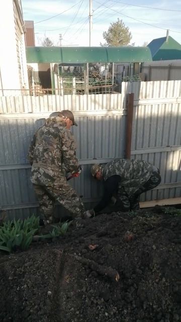 бурение Лунок в траншеи 1200 на 200 смотреть онлайн