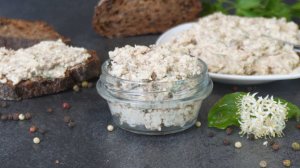 Две ВАУ намазки на утренние бутерброды вместо колбасы, которые готовятся за пару минут