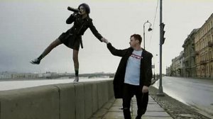 трек мукка девочка с каре