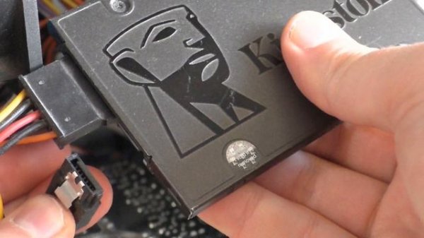 Почему SSD диск отключается