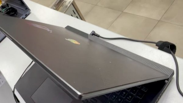 Ноутбук Asus Rog STRIX