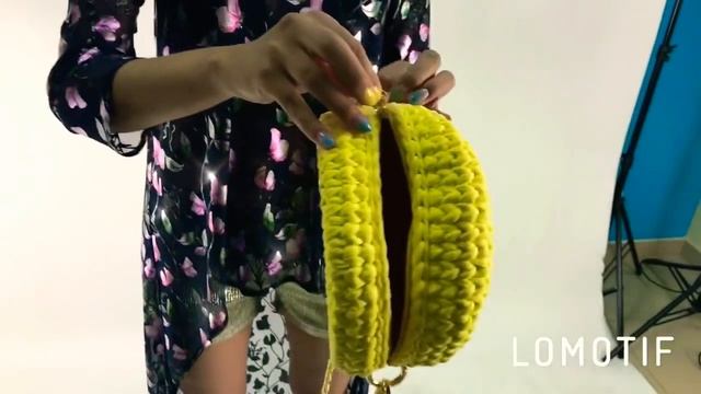 Модная круглая сумка - тренд лета 2018 от Daminika смотреть онлайн