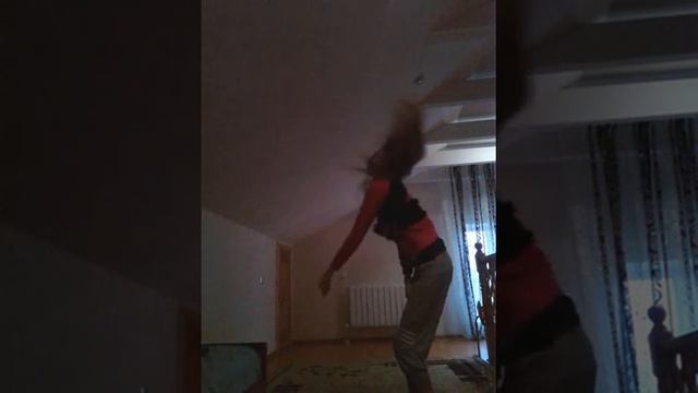 Учимся танцевать вместе.Хип хоп+Го го смотреть онлайн