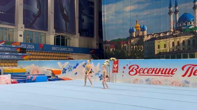 ЖП 2 спортивный ,  Ноак Оливия - Косых Елизавета, Балансовое упражнение