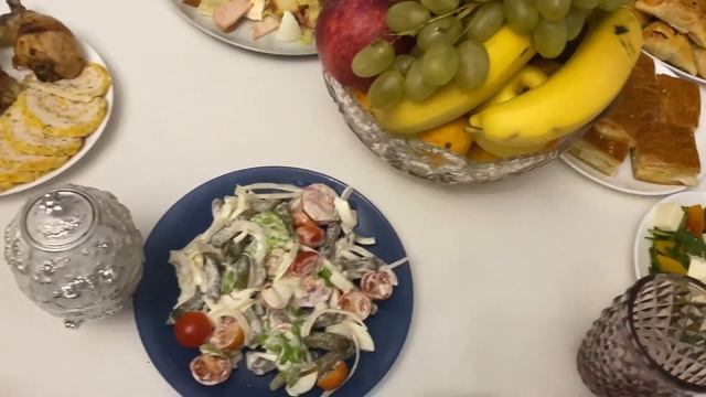 Қонақ күтудегі дайындаған дастархан. Бесбармақ. Стол ?