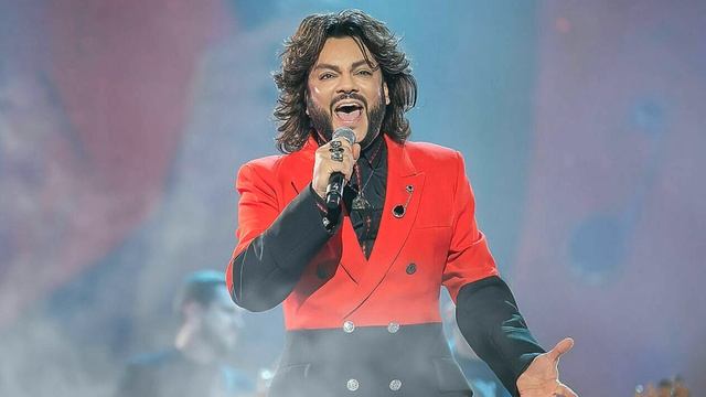 Киркоров в центре скандала: голос на фоне, а микрофон в смотреть онлайн