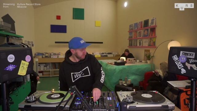 Тропический.циклон w/ Mesr @ KURS radio 27.04.25 смотреть онлайн