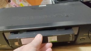 Распаковал стерео видак Panasonic NV-HD620, а он с ОШИБКОЙ