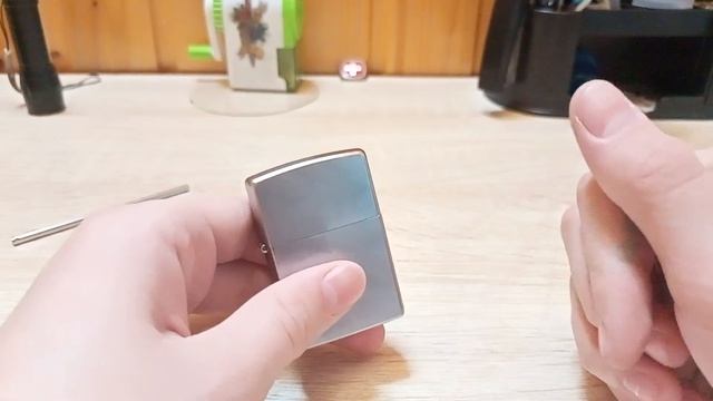 Трюк с зажигалкой Zippo