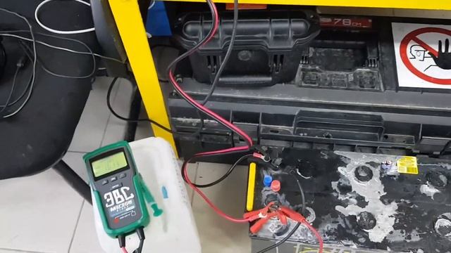 #Аккумулятор  190 Ач.  Заряд на АЗУ  