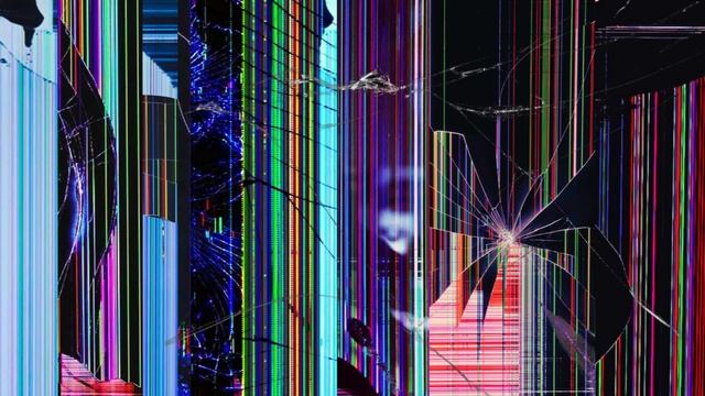 Папа поверил, что телевизор разбился!🤪| Dad Thought the TV Was Br смотреть онлайн