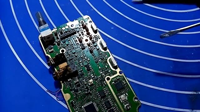 Kenwood TK-UVF 8 MAX. Ремонт. смотреть онлайн