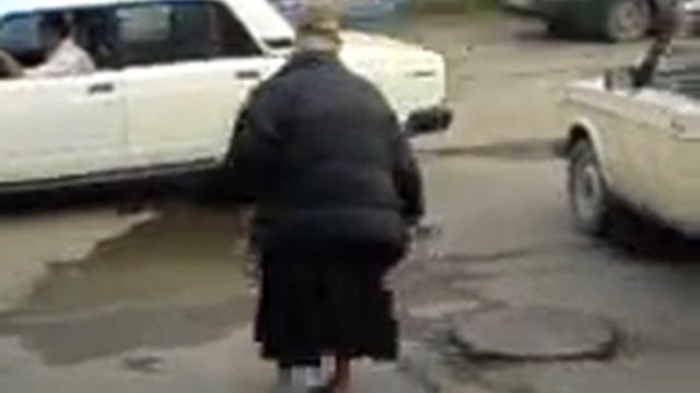 бабка умерает.3gp смотреть онлайн