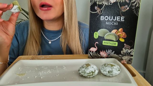 ASMR Eating Mochi / АСМР Итинг моти 🤩🍨🍦