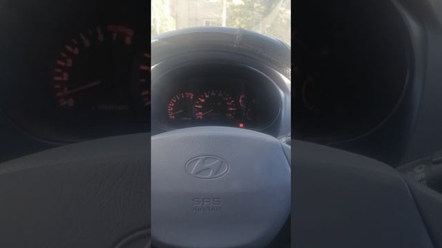 Хендай акцент при скорости от 20км до 40 км покачивает машину в разные стороны, проблема решина.....