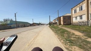 Прогулка по селу. Калмыкия. Цаган Аман. Красно белый бр