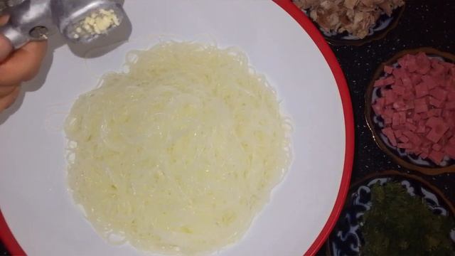 уйда бор махсулотлардан ФУНЧУЗО салат тайёрладим.