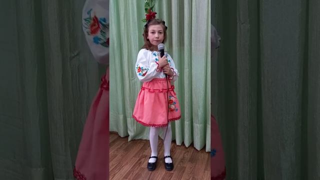 Катерина Леник "Сад молодий" смотреть онлайн