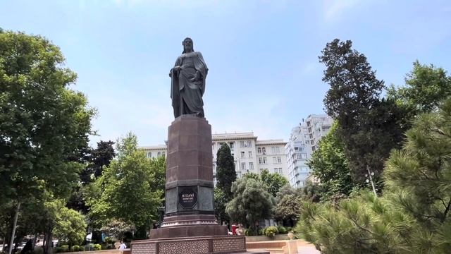 ЦЕНТР ГОРОДА БАКУ.ПРОГУЛКА ПО ЦЕНТРУ #azerbaycan#travelvlog#baku#bak