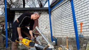 DEWALT DCMCS 575XI первые минуты работы в руках новичка