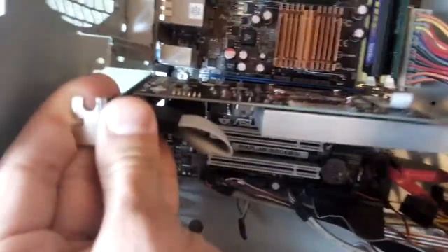 Установил новую видеокарту: Nvidia Geforce GT 730 / 2Gb. смотреть онлайн