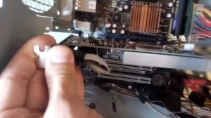 Установил новую видеокарту: Nvidia Geforce GT 730 / 2Gb.