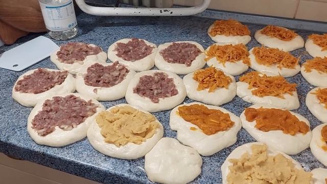 Замес теста для жареных пирожков/сметанный крем. смотреть онлайн