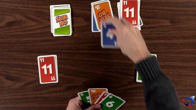 Как играть в Skip Bo смотреть онлайн