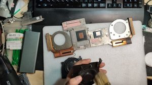 Разборка и чистка ноутбука Lenovo Legion 5 15ACH6H